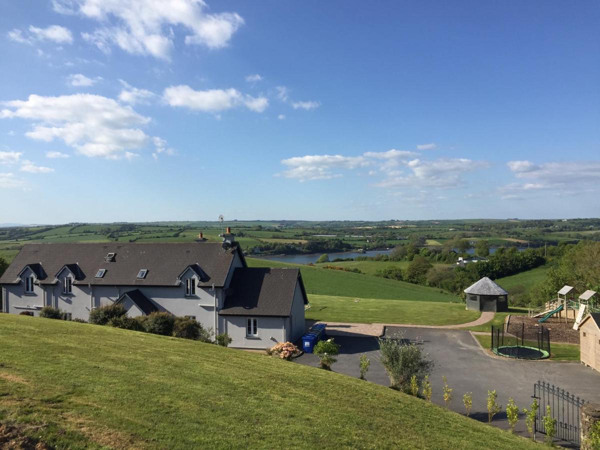 Four Winds,Kinsale Town,Exquisite Holiday Homes,Sleeps 26 Экстерьер фото