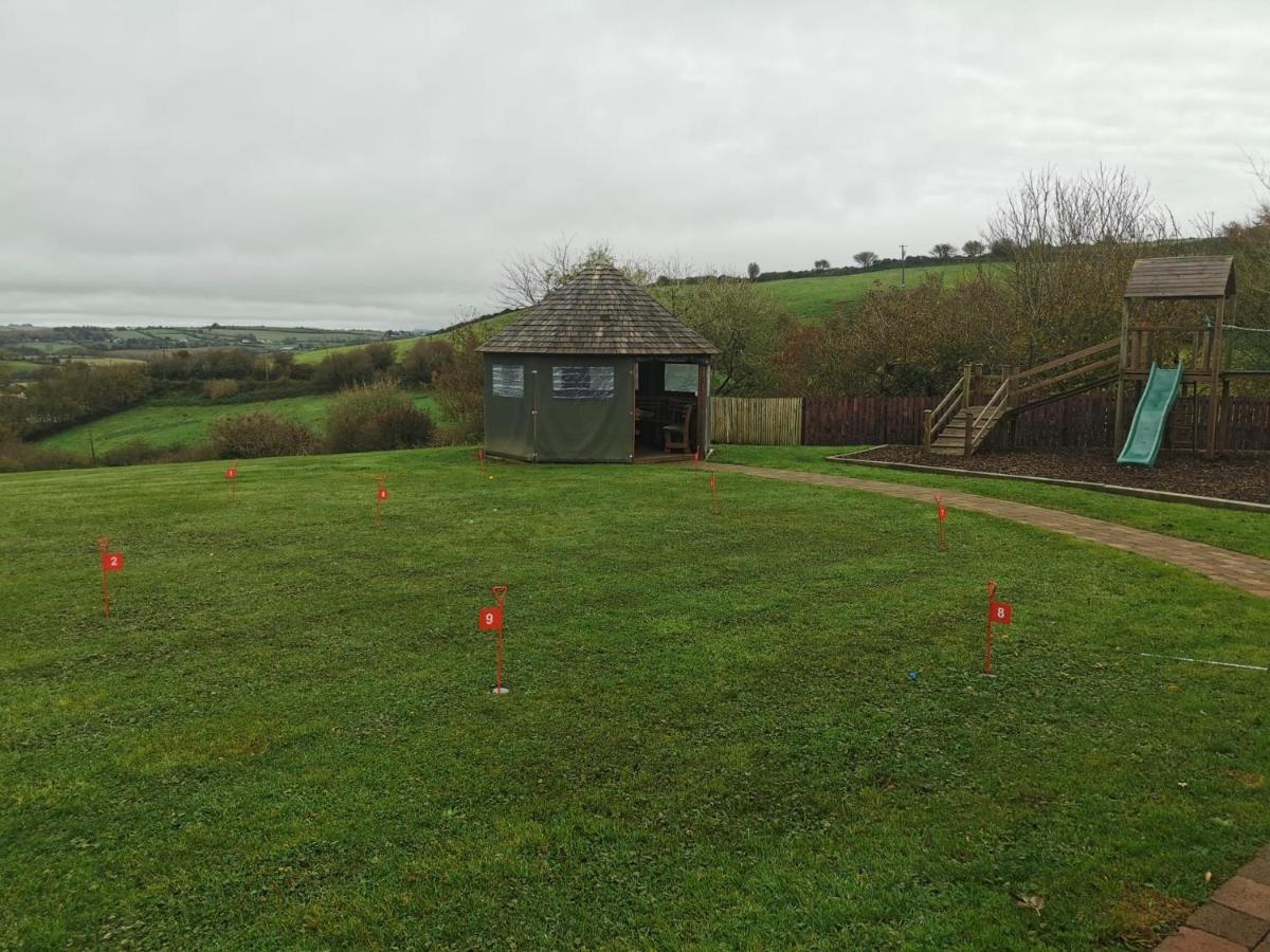 Four Winds,Kinsale Town,Exquisite Holiday Homes,Sleeps 26 Экстерьер фото
