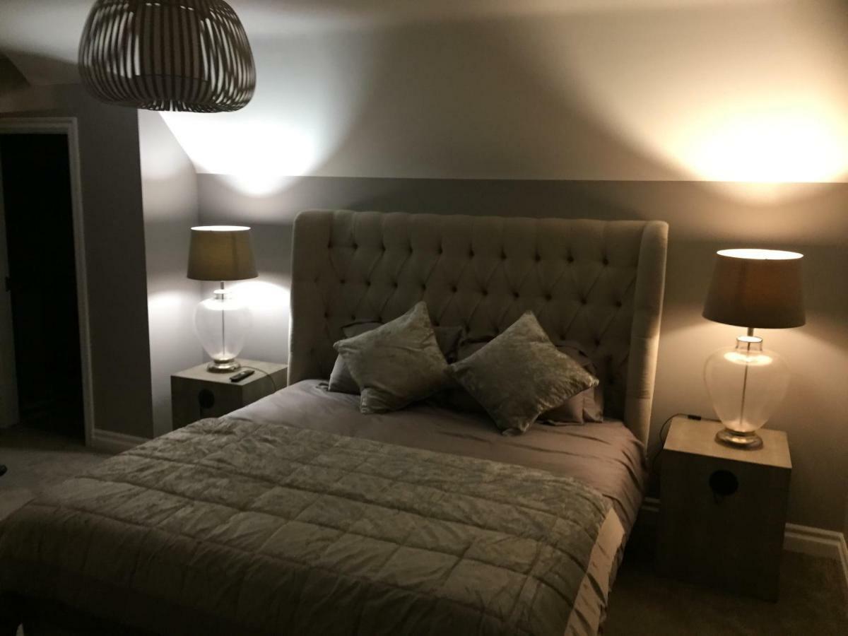 Four Winds,Kinsale Town,Exquisite Holiday Homes,Sleeps 26 Экстерьер фото