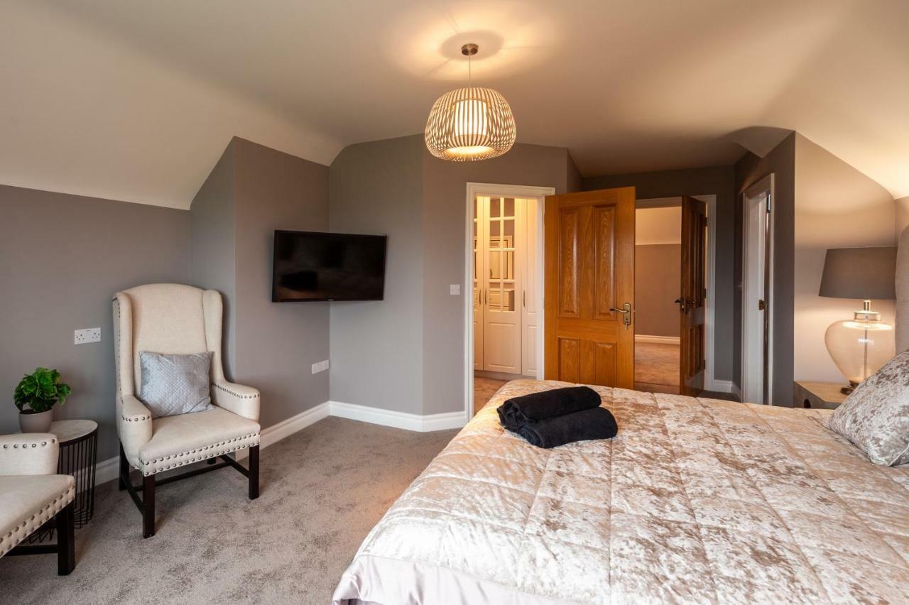 Four Winds,Kinsale Town,Exquisite Holiday Homes,Sleeps 26 Экстерьер фото